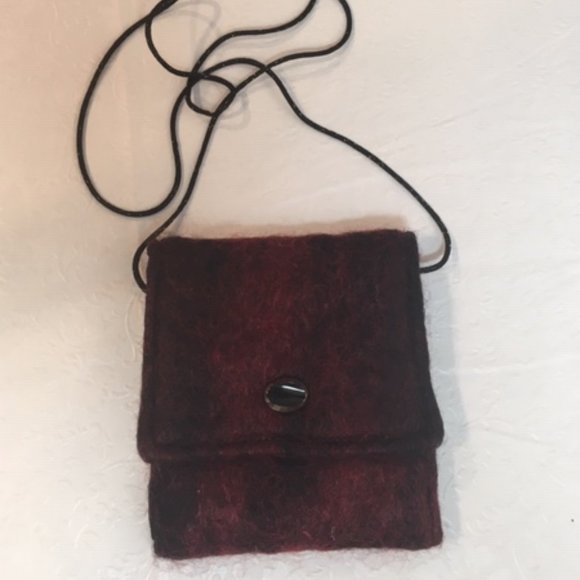 Handmade Hand Dyed Felted Crossbody/Purse Bag From Martha's Vineyard LIKE NEW - Picture 3 of 8